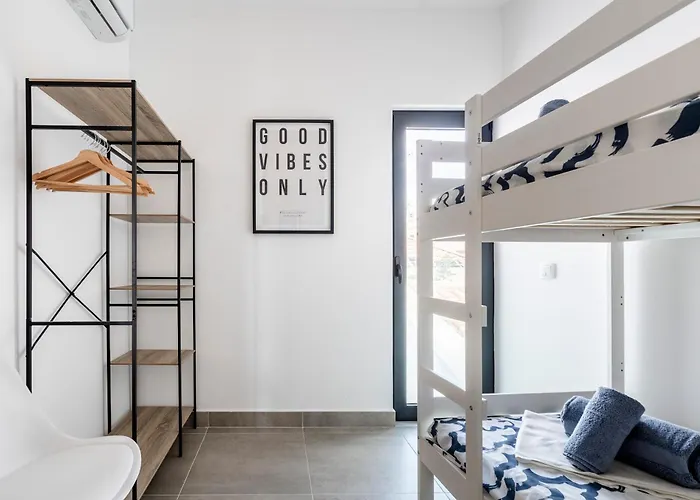 Casa Inglesa 2 * Портиман